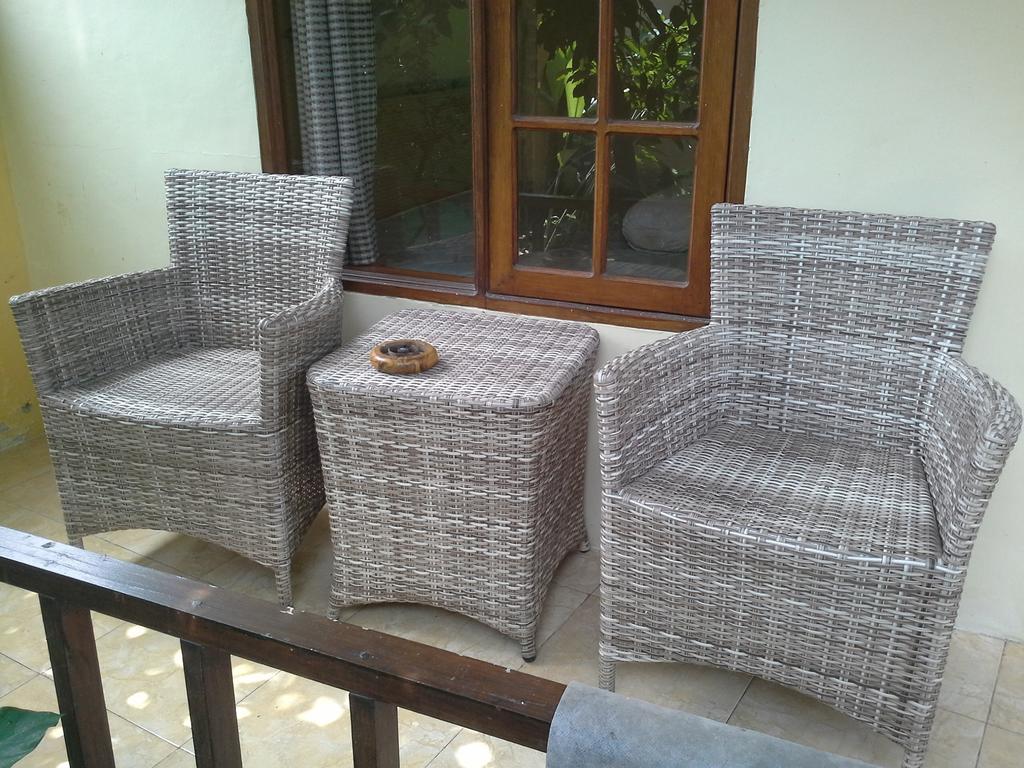 Arnel Bungalows Senggigi Exteriör bild