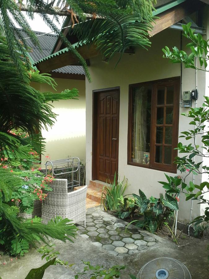 Arnel Bungalows Senggigi Exteriör bild